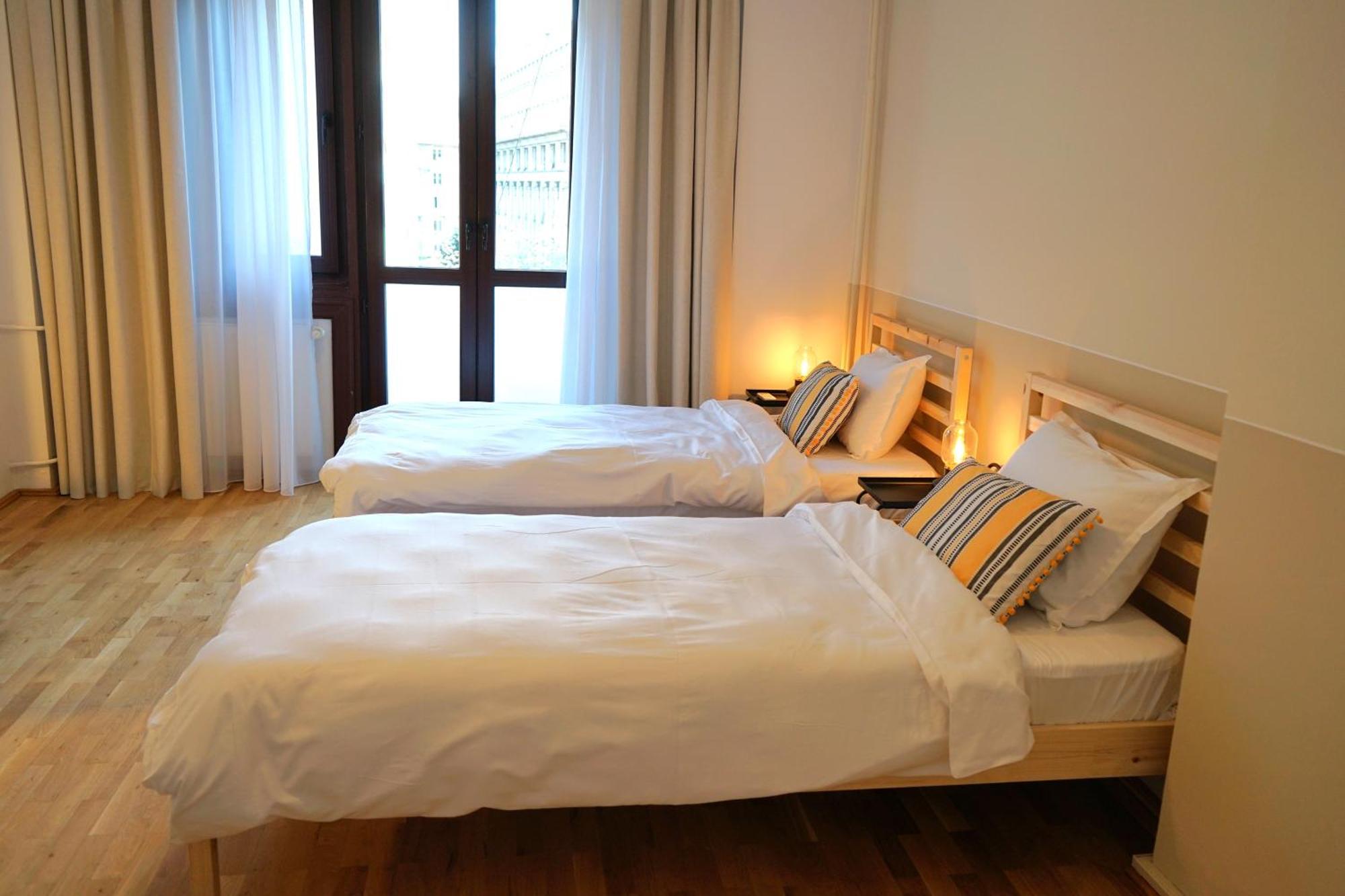 Spacious 3Br, 2Bt With 5 Balconies Bucarest Exterior foto